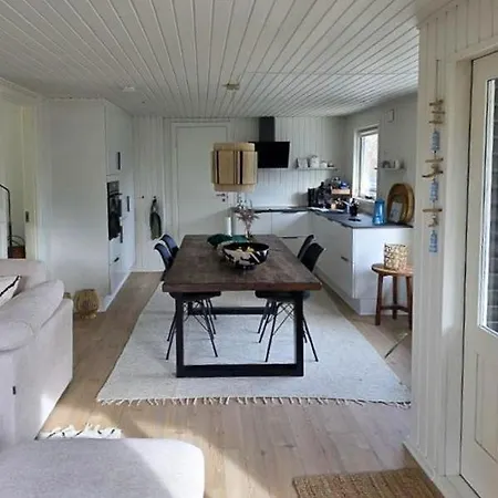 Feriehus Nordic Log House Between Sea And Fjord Ulfborg